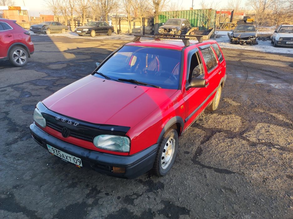 Продам гольф 3 1993г