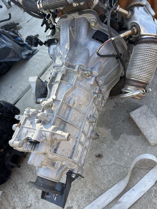 Cutie de viteze motor 3.0  iveco 2024 noua