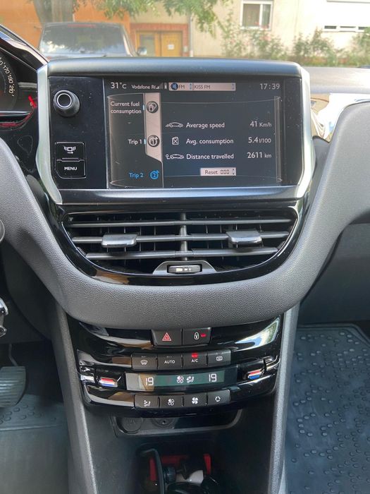 Peugeot 208 , 1,4 Hdi