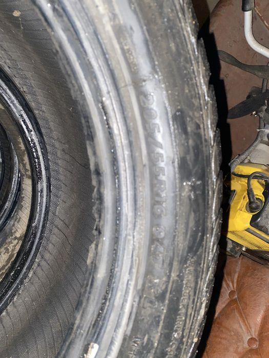 Зимние шины 16 тые