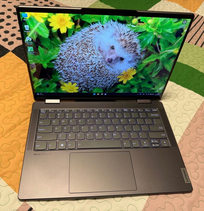 Yoga 7 Lenovo 14”