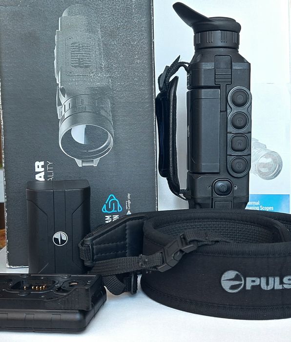 Cameră cu termoviziune Pulsar Helion XQ38F