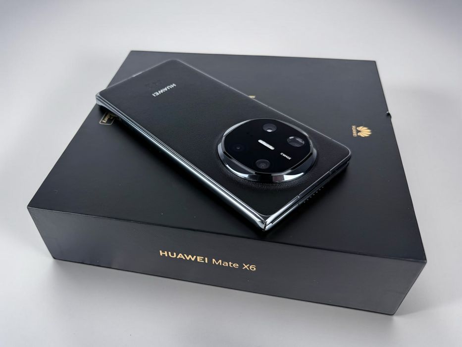 Huawei Mate X6 512GB 12RAM Black Отличен! 2г. Гаранция!