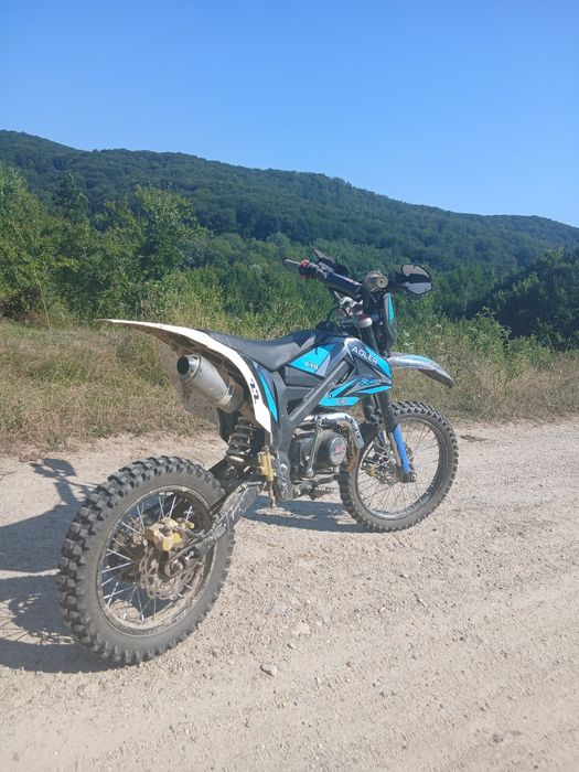 Vand cross kxd adler 140cc