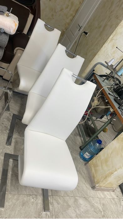 Retapitare scaune de bucatrie si sufragerie