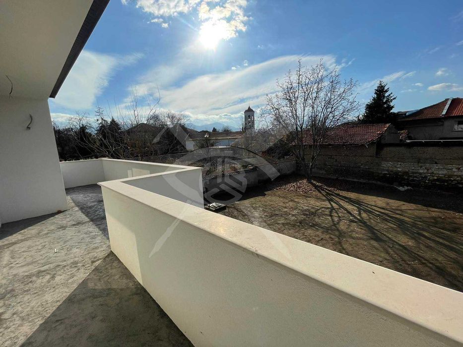 Продава се Къща в с. Куртово Конаре, Област Пловдив - 264 кв.м за 1932 €/кв.м - Снимка #6