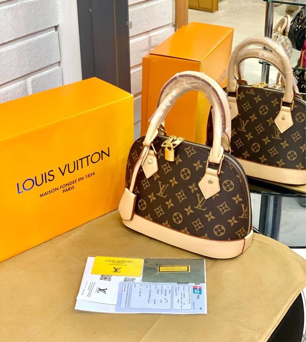Чанта Louis Vuitton нова