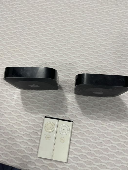 Vand apple tv. Box.
