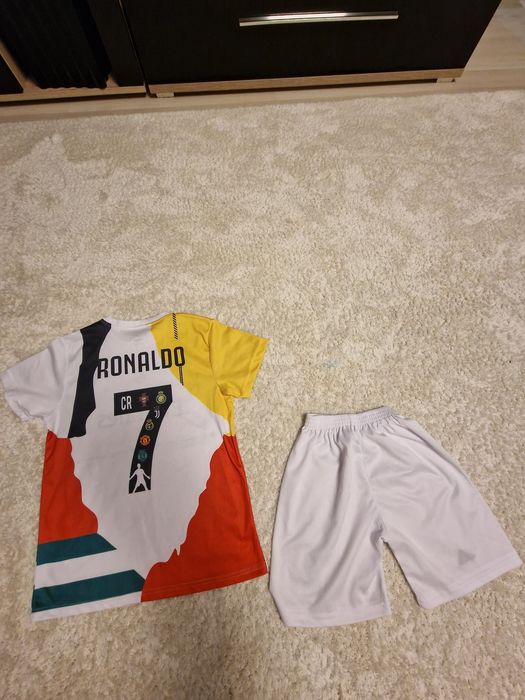 Echipament fotbal Ronaldo 152-164