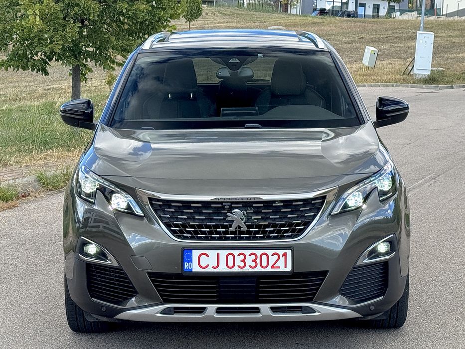 PEUGEOT 5008 GT LINE 1.6 Diesel Automat Full Led Trapa Panoramica Distronic Line Assist Camere 360 Soft Clouse TOP
