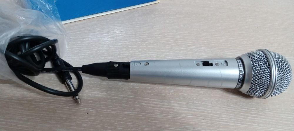 Продам микрофон новый