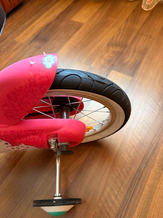 Bicicletă fetiță 4 ani