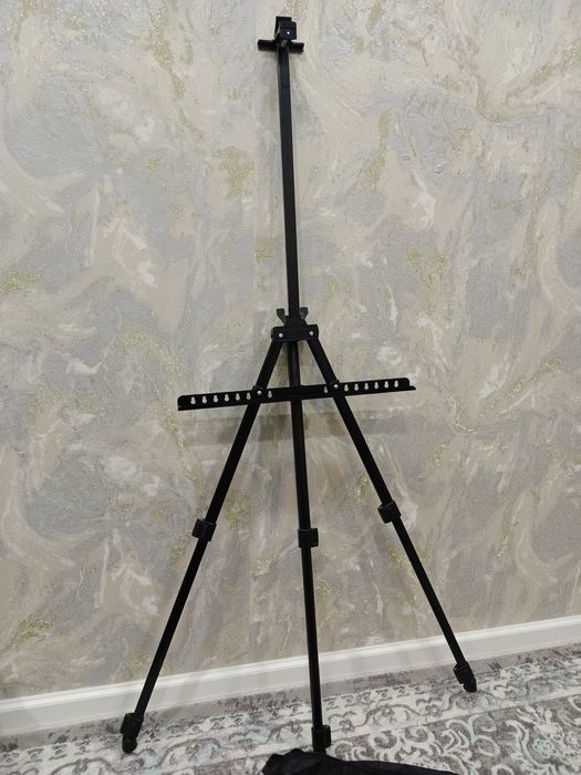 Мольберт для рисования для доску