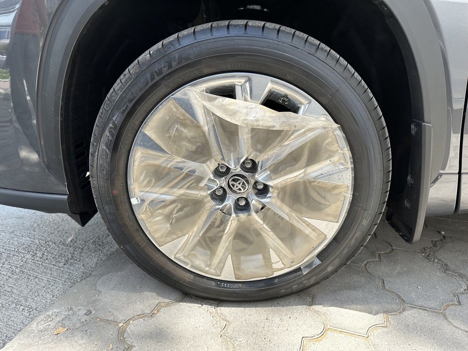 Toyota Highlander Hybrid 2025