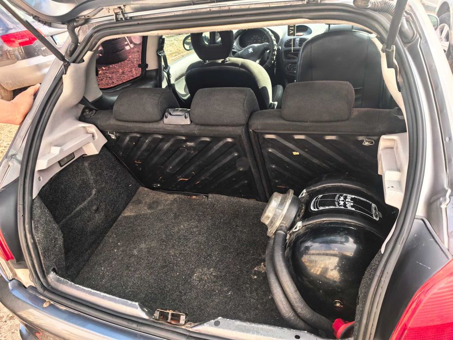 Продава се Пежо 206, 1.4 бензн/гаь