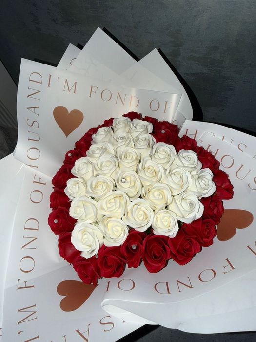 buchet inima din trandafiri de sapun