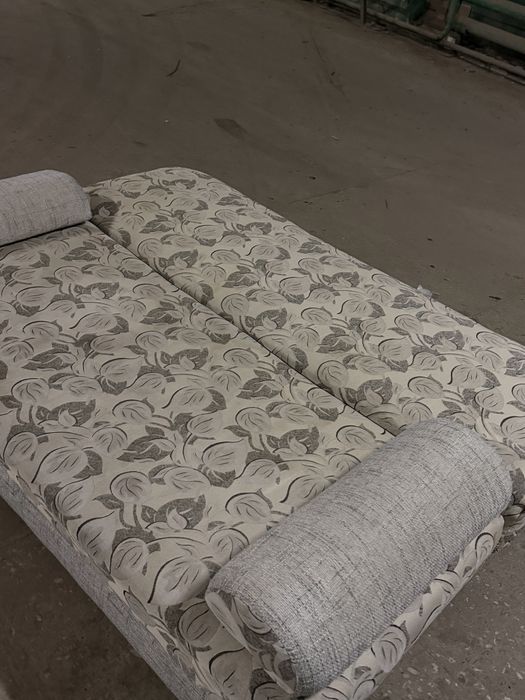 Продам диван еврокнижка