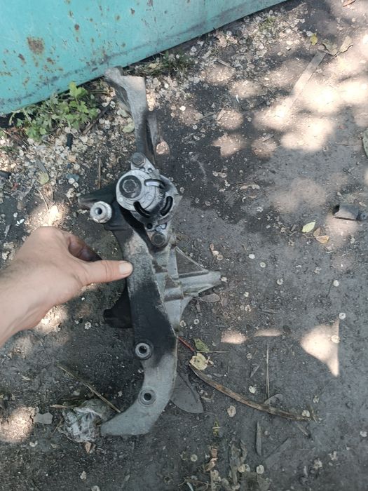 Продам контрактный двигатель к4м. И Кпп.