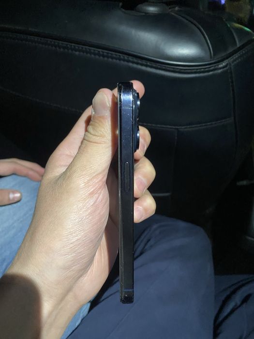 Продам айфон 15 про 256гб