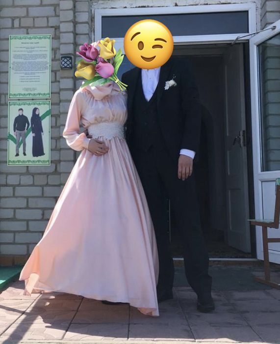 Продам платье длинное