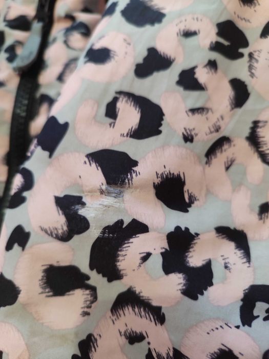 Продам куртки зимние на девочку 8-11 лет