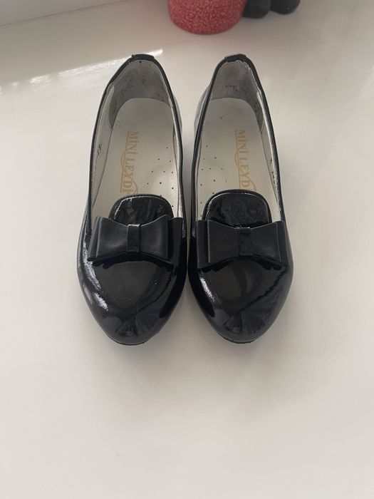 Туфли для девочки