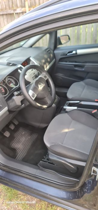 Opel Zafira benzina