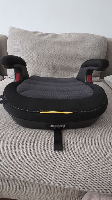 Scaun inaltator auto Peg Perego Isofix