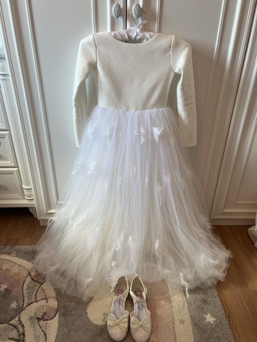 Рокля на Salzarra  и обувки