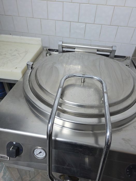 Marmita  , aparat gătit de 100l