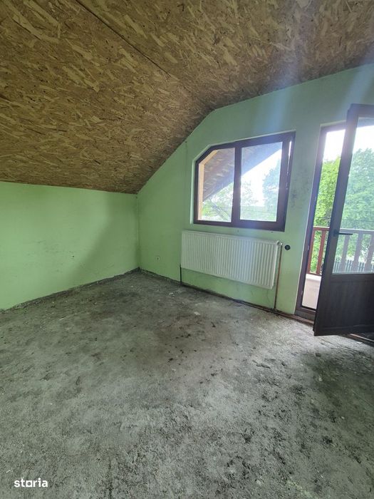 Casa P+1, 3 camere dec, cu CT, AC, 1685mp, deschidere 67 m