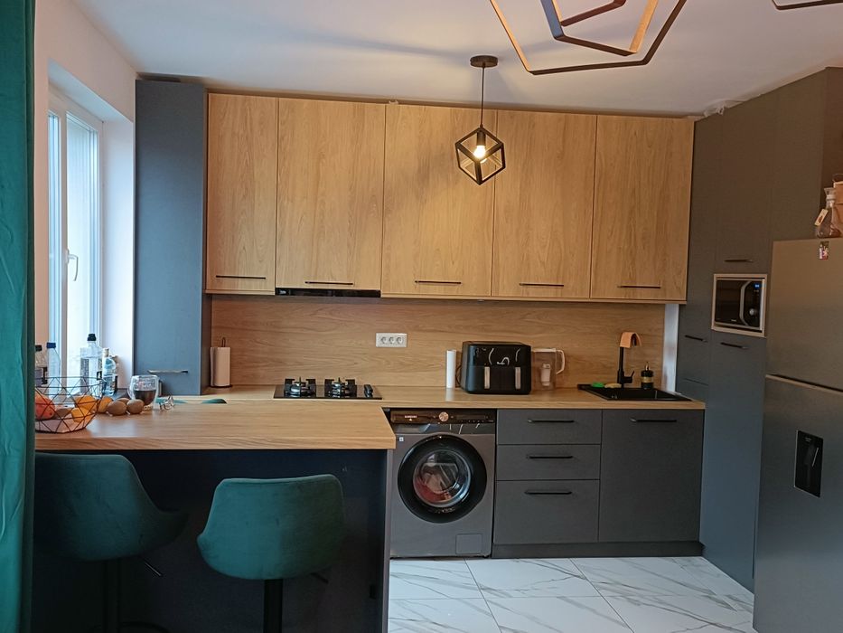 Apartament 3 camere de vânzare – loc de parcare inclus