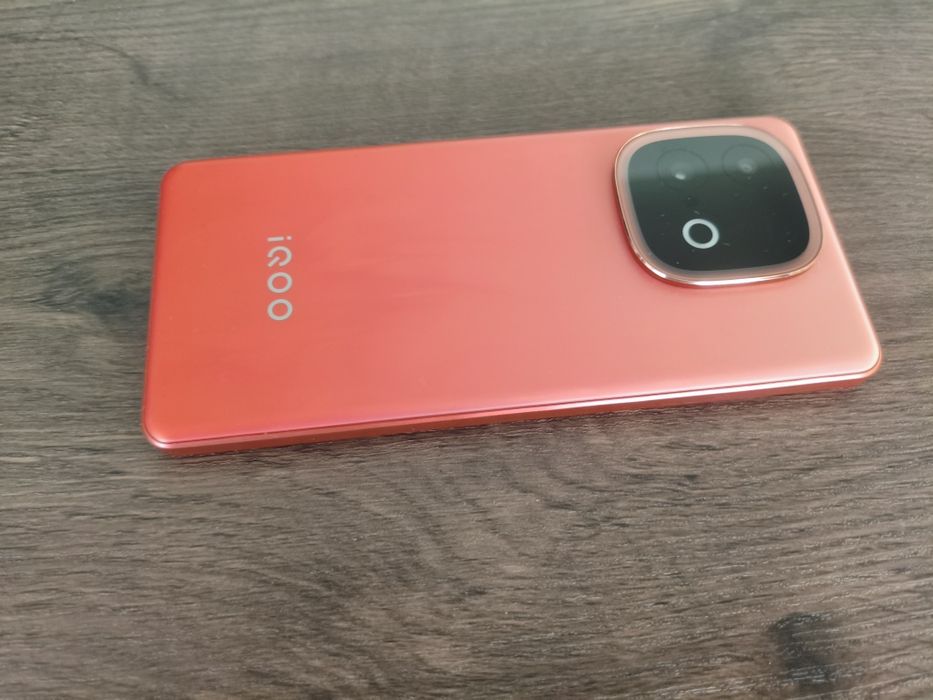 Смартфон Vivo Iqoo Z10 Turbo Pro