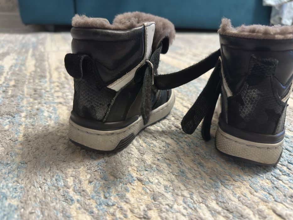 зимние ботинки детские