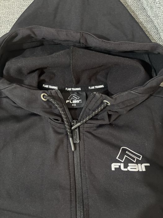 Дамски екип FLAIR