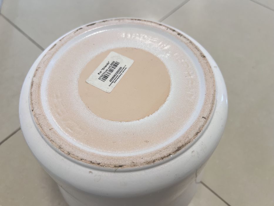 кашпи керамика, бели, немски, два броя