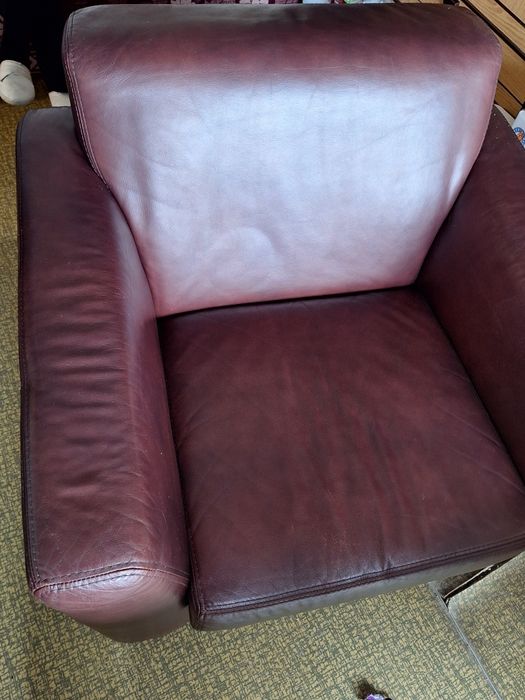 Фотьойл естествена кожа в перфектно състояние