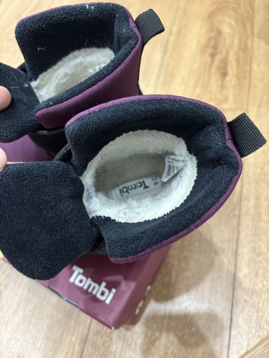 Продам зимние ботинки 3000тг