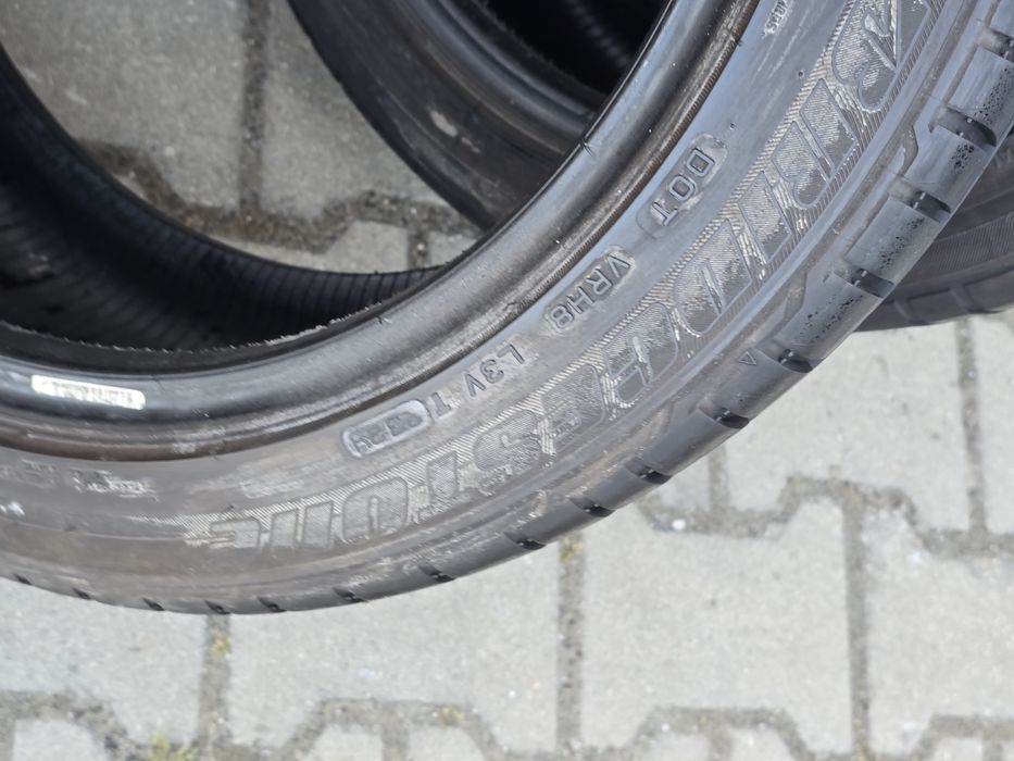 225 45 17 Bridgestone