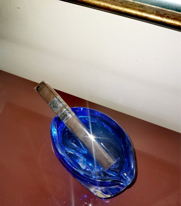 Антикварна Мурано кристална купа пепелник кобалтово синя ръчно правена