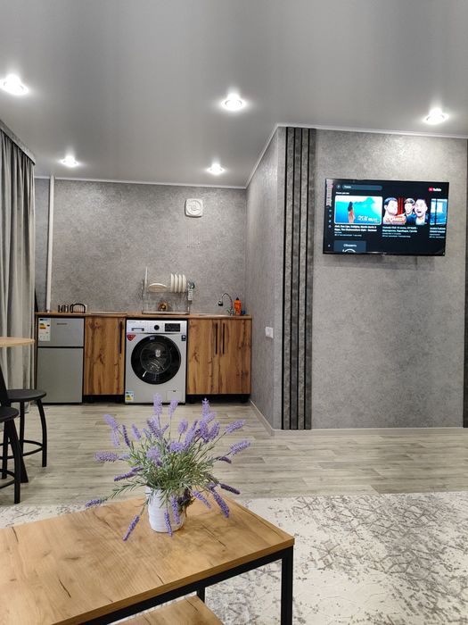 1ая. Центр. Площадь.