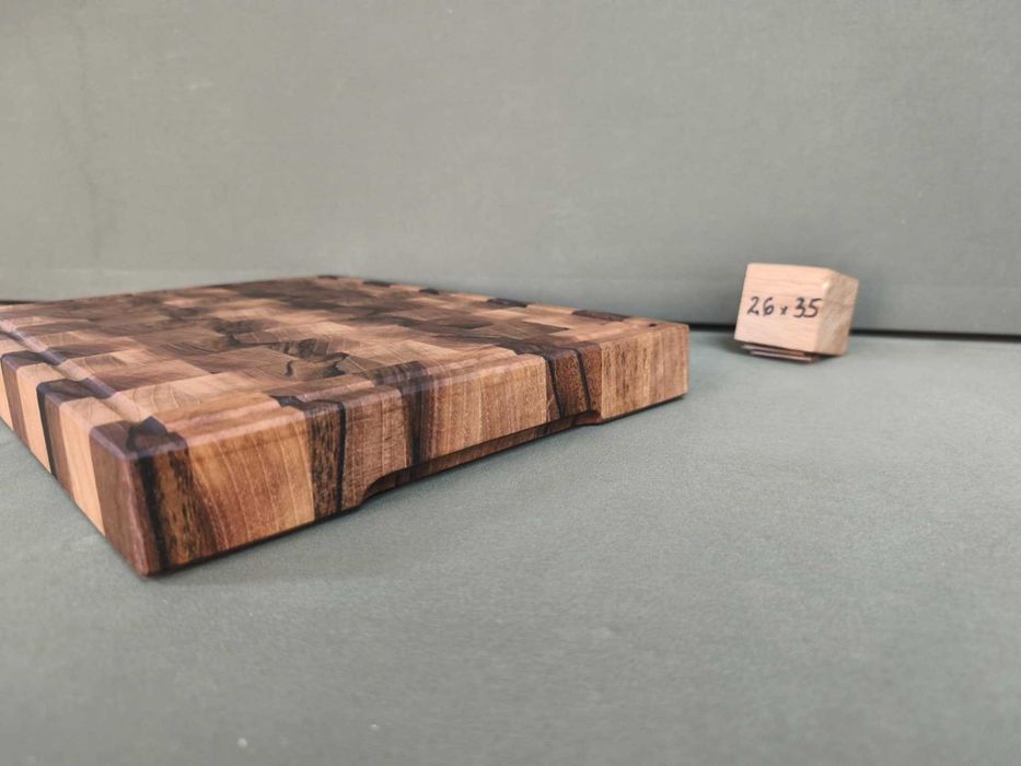 Дъска за рязане от ОРЕХ / End Grain / Енд Грейн
