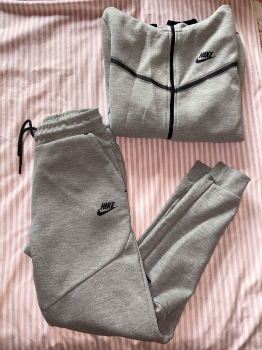 Nike tech дамски