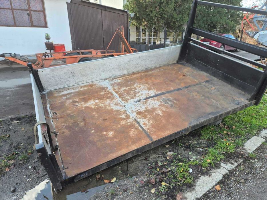 Самосвал за камион