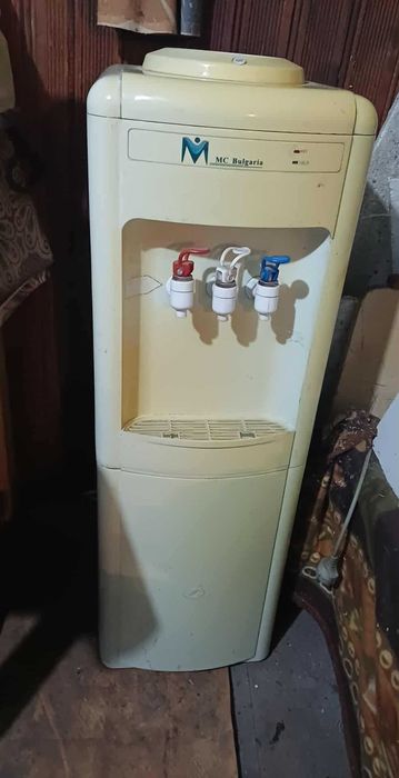 диспенсър за вода mc bulgaria