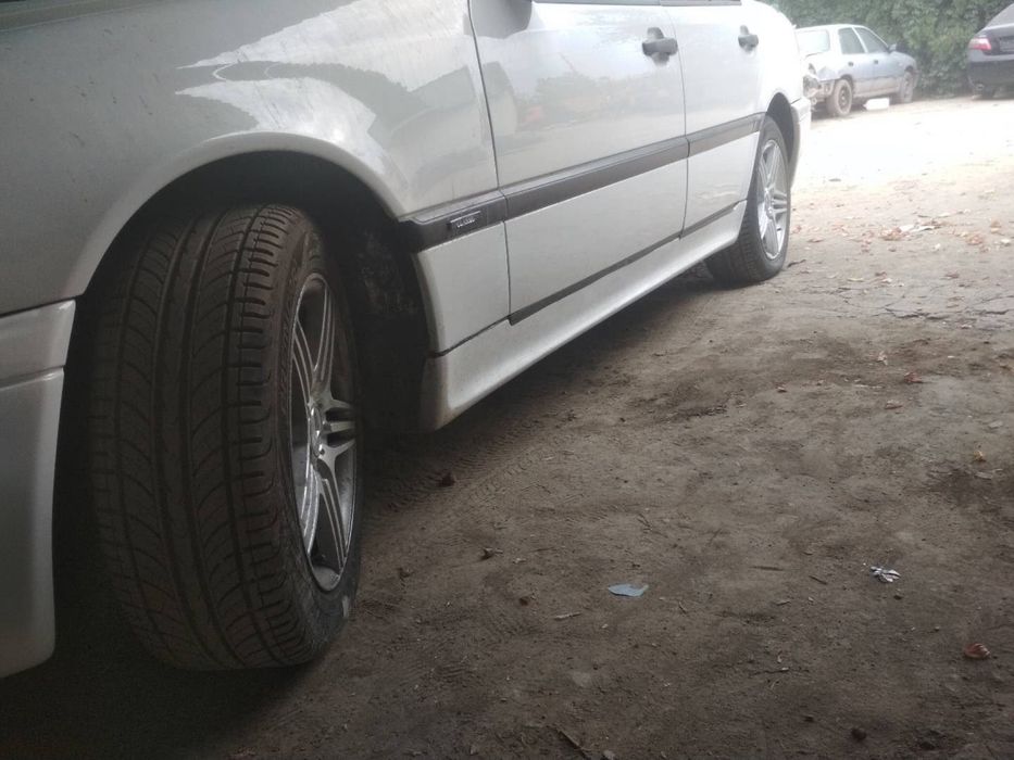 Бампер на Mercedes W202 AMG C36