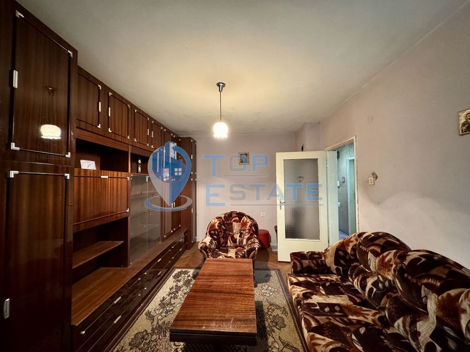 Продава се Многостаен апартамент в Горна Оряховица - 95 кв.м за 1053 €/кв.м - Снимка #1
