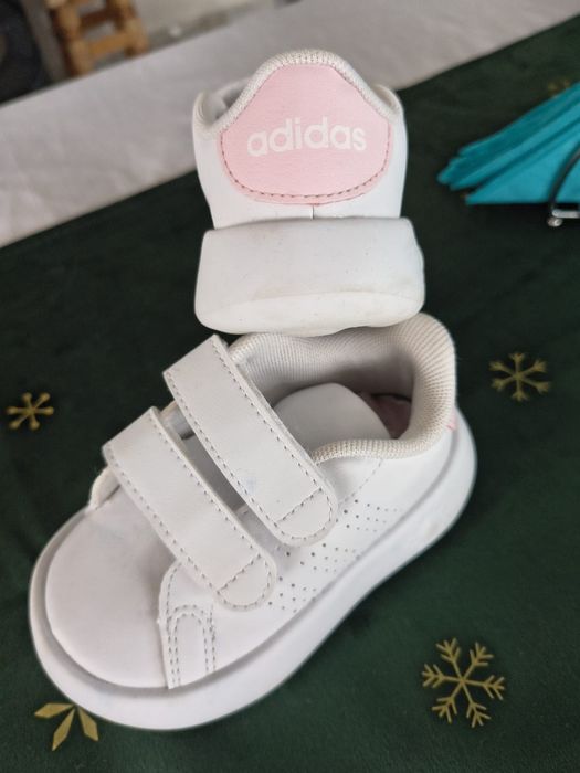 Adidași fetite nr 20 noi