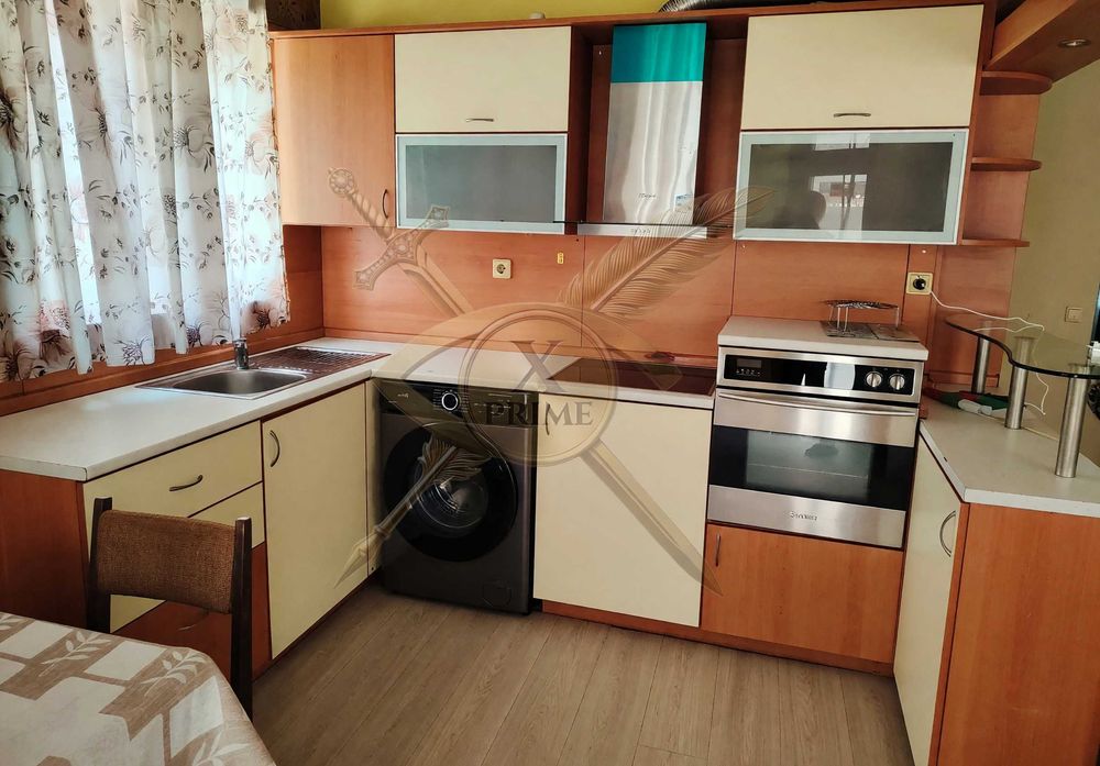 Тристаен апартамент в Лятно кино Тракия !21925382