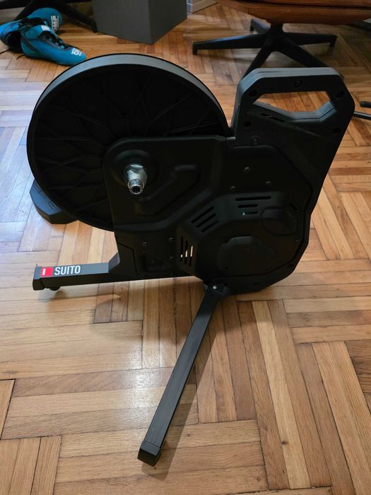 Home Trainer Smart Elite Suito + caseta Shimano Ultegra 11v stare excelenta